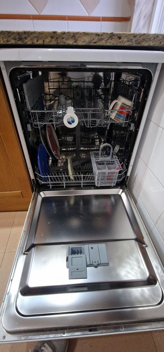 Vendo maquina de lavar loiça