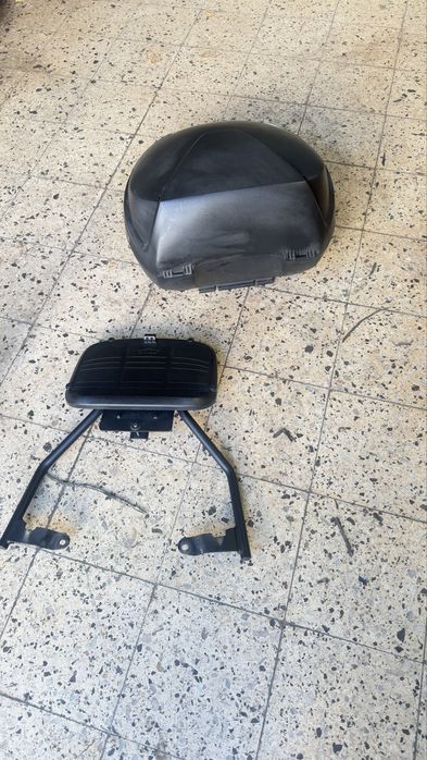 Suporte e Top case nmax