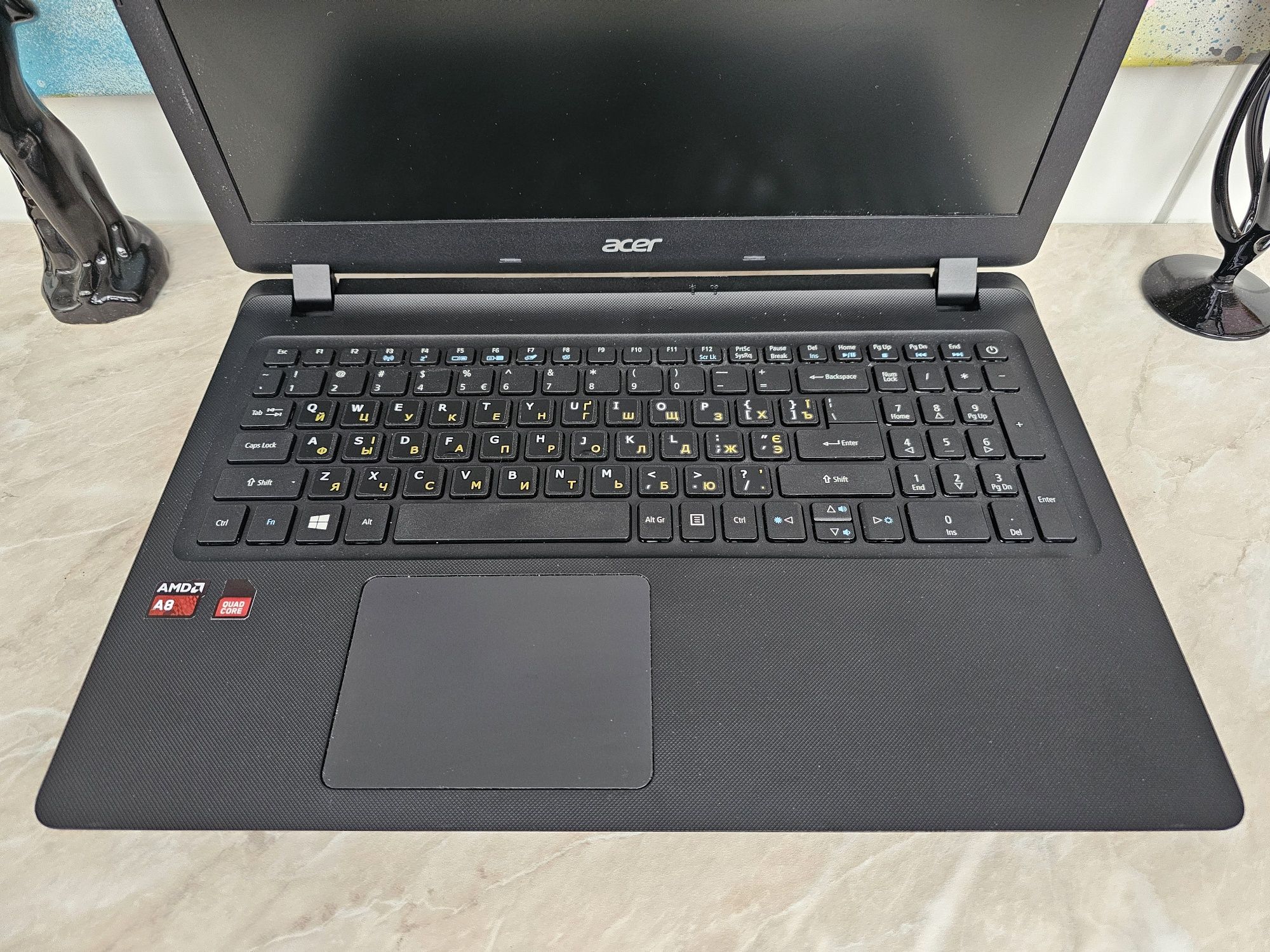 Ноутбук Acer. 4-ядерний