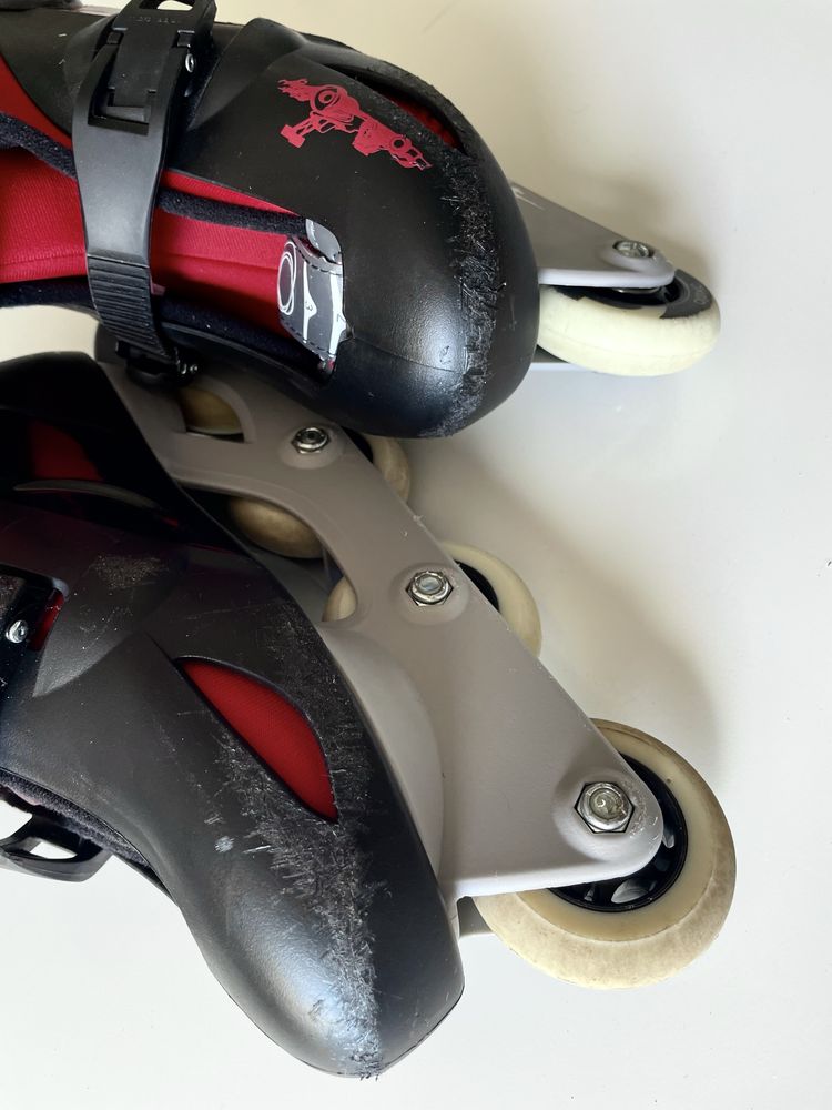 Patins em linha, proteção mãos e joelhos para criança