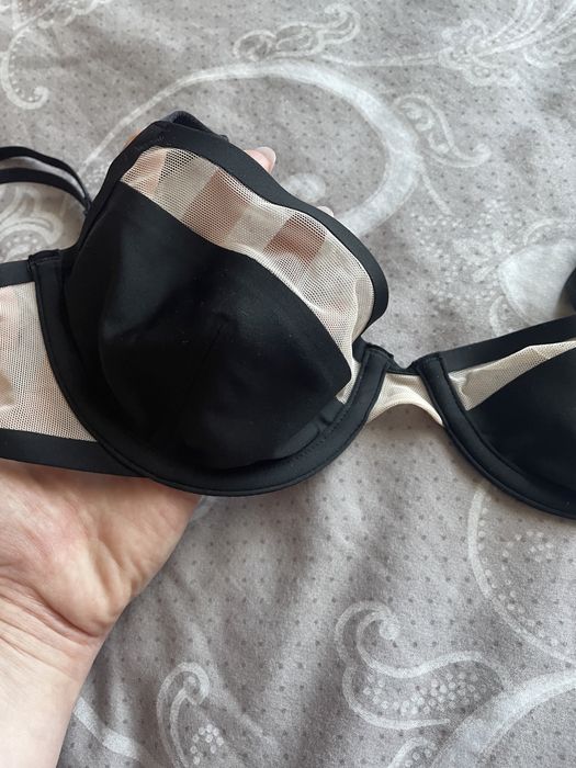 Продам бюстгалтер Victoria’s Secret