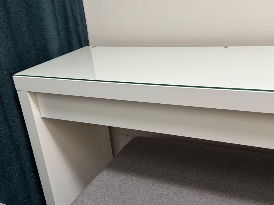 Toaletka IKEA Malm biała