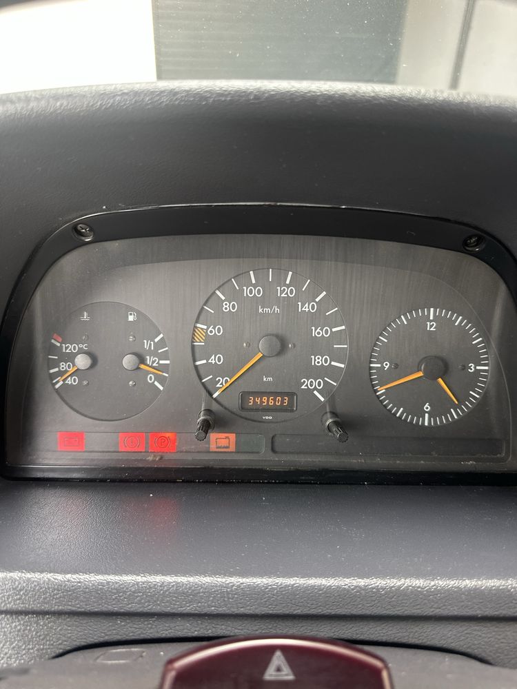 Mercedes Vito 108 D