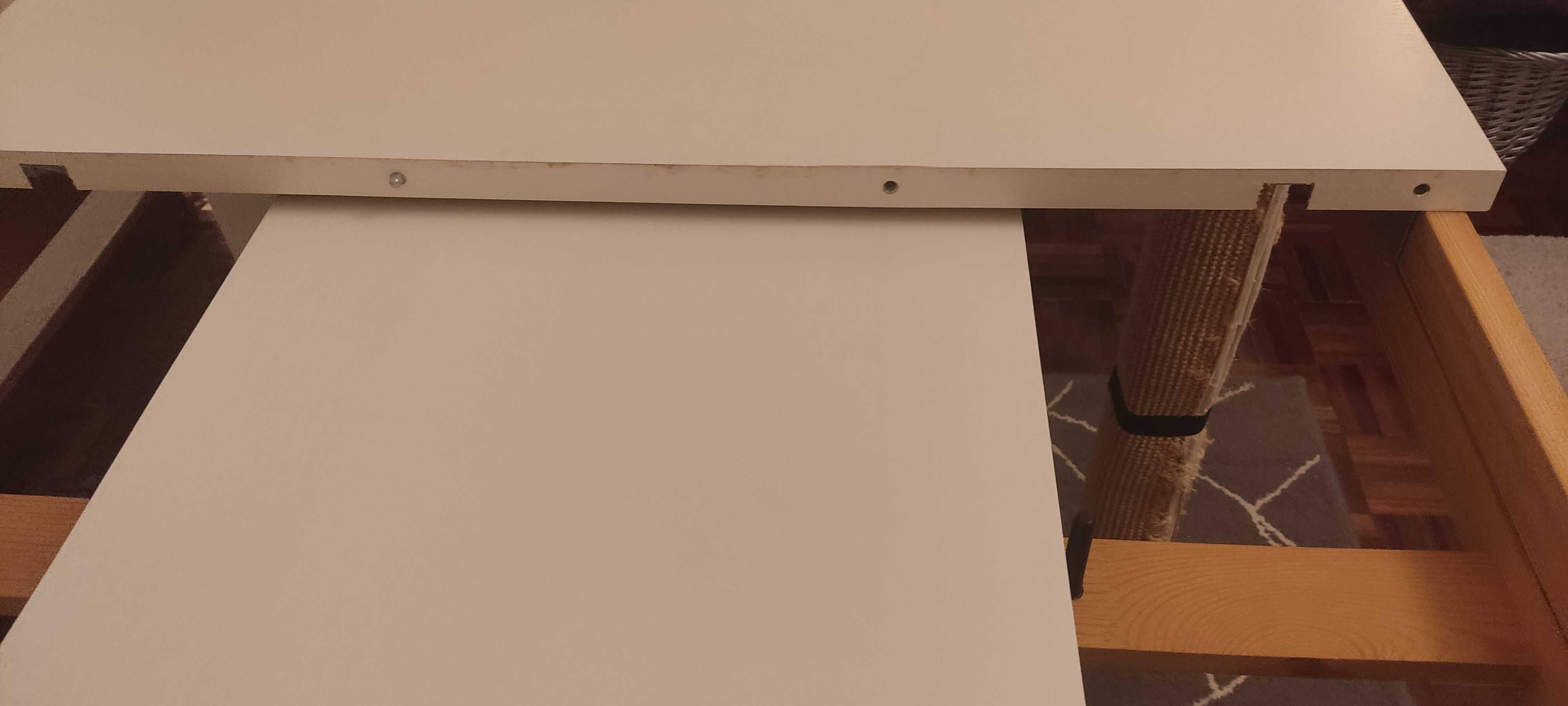 Mesa extensível branca ,IKEA, 140x 220x 84