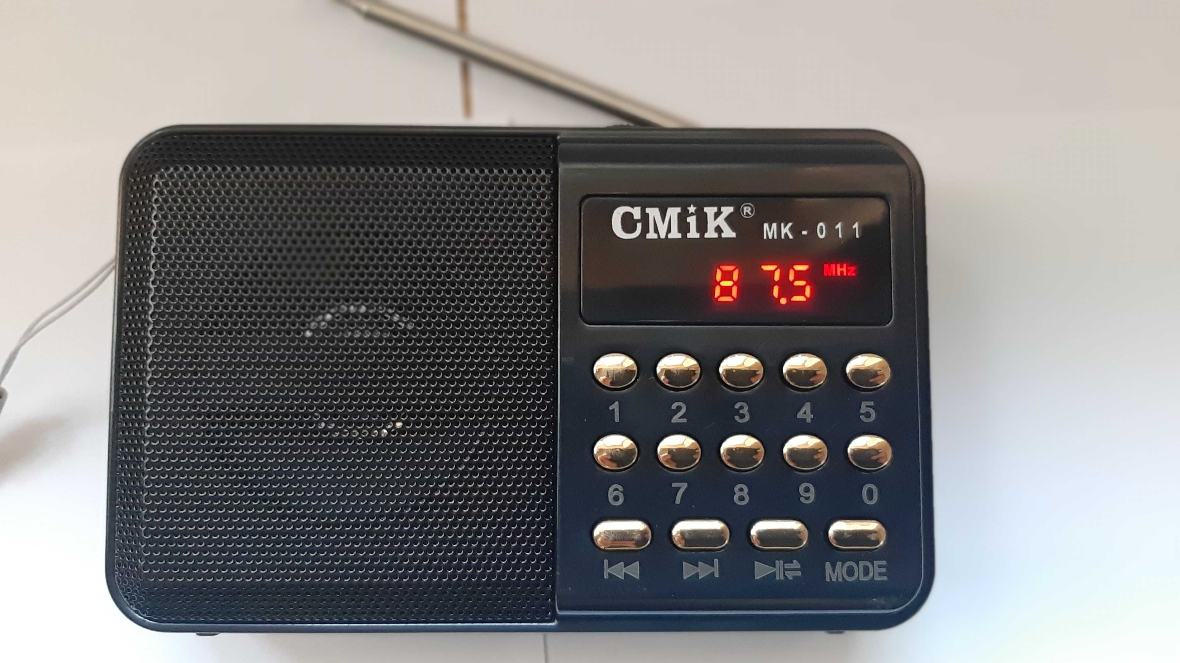 Radio małe FM przenośne turystyczne kieszonkowe akumulator Nokia USB