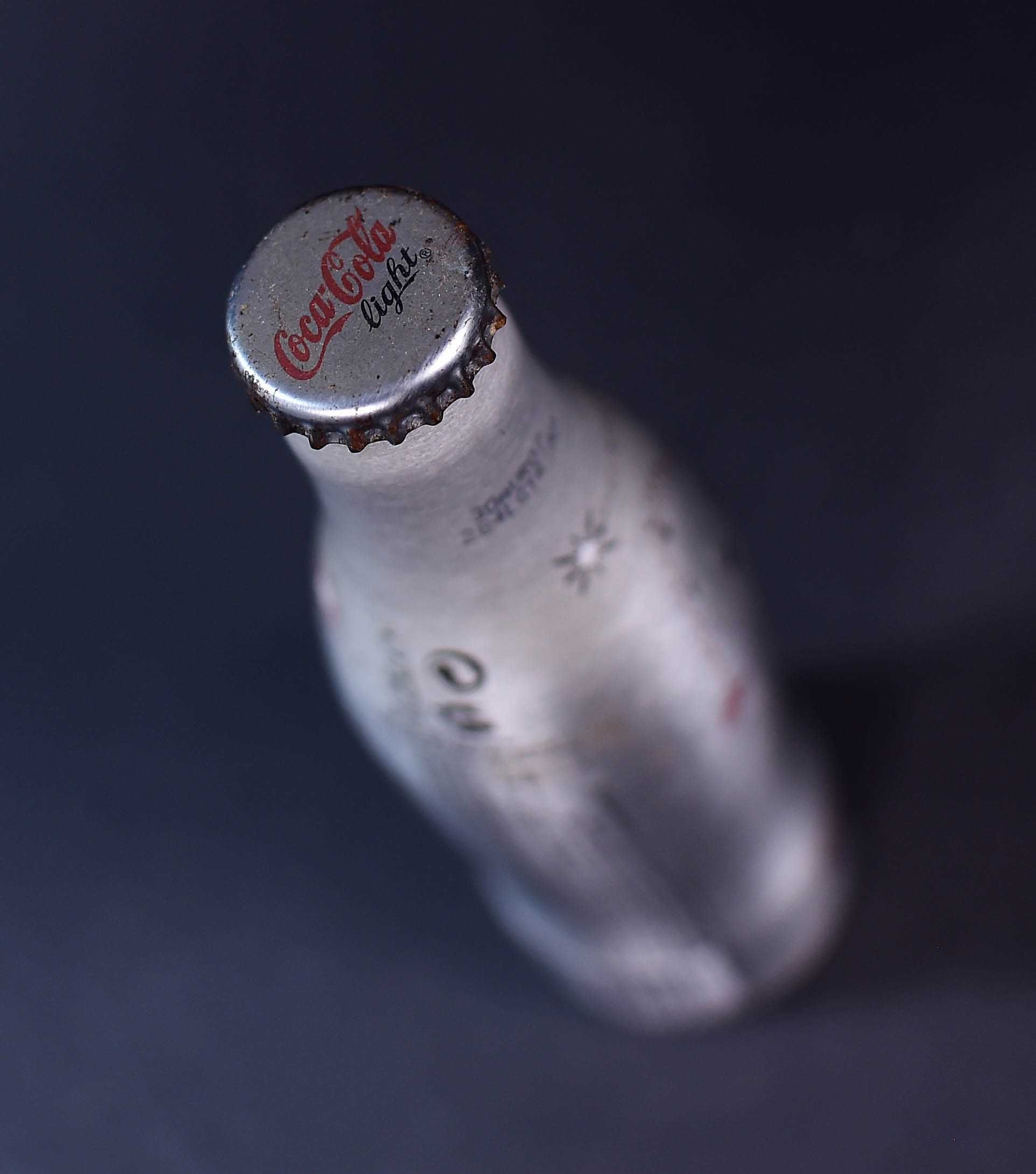 Coca - Cola light  butelka nie otwarta ( pełna zawartość) 2007 r.