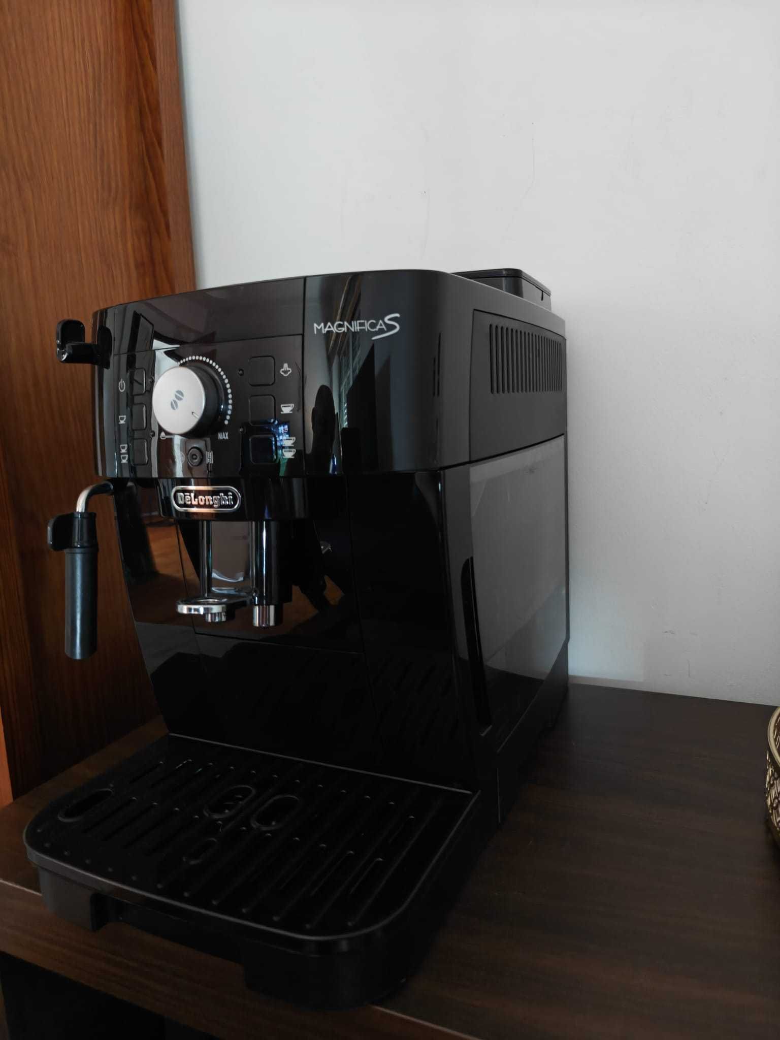Delonghi Magnifica S