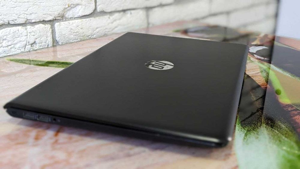Продам ноутбук hp/ торг
