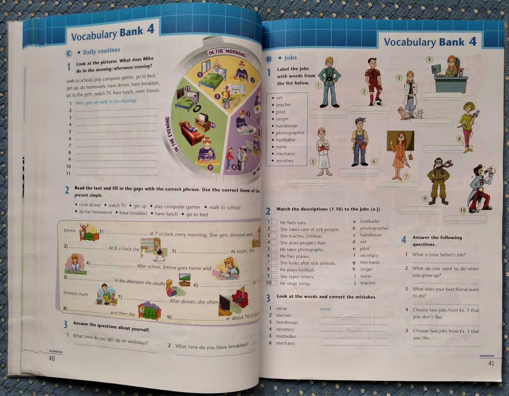 "Upload Inglês 5º Ano" Workbook & Grammar Book + eBook - Ótimo Estado!