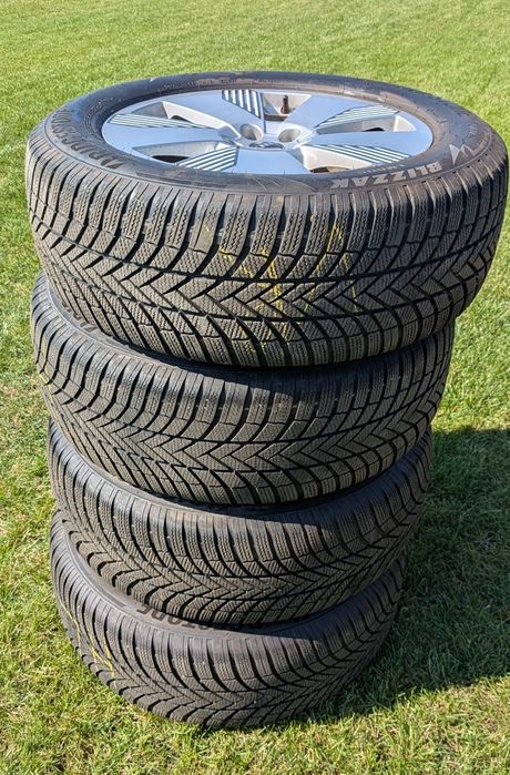Koła zimowe Audi Etron 255/55/19 Bridgestone LM005 DOT5021