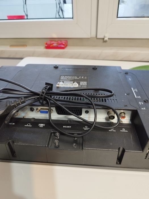 Telewizor Manta 24 cale