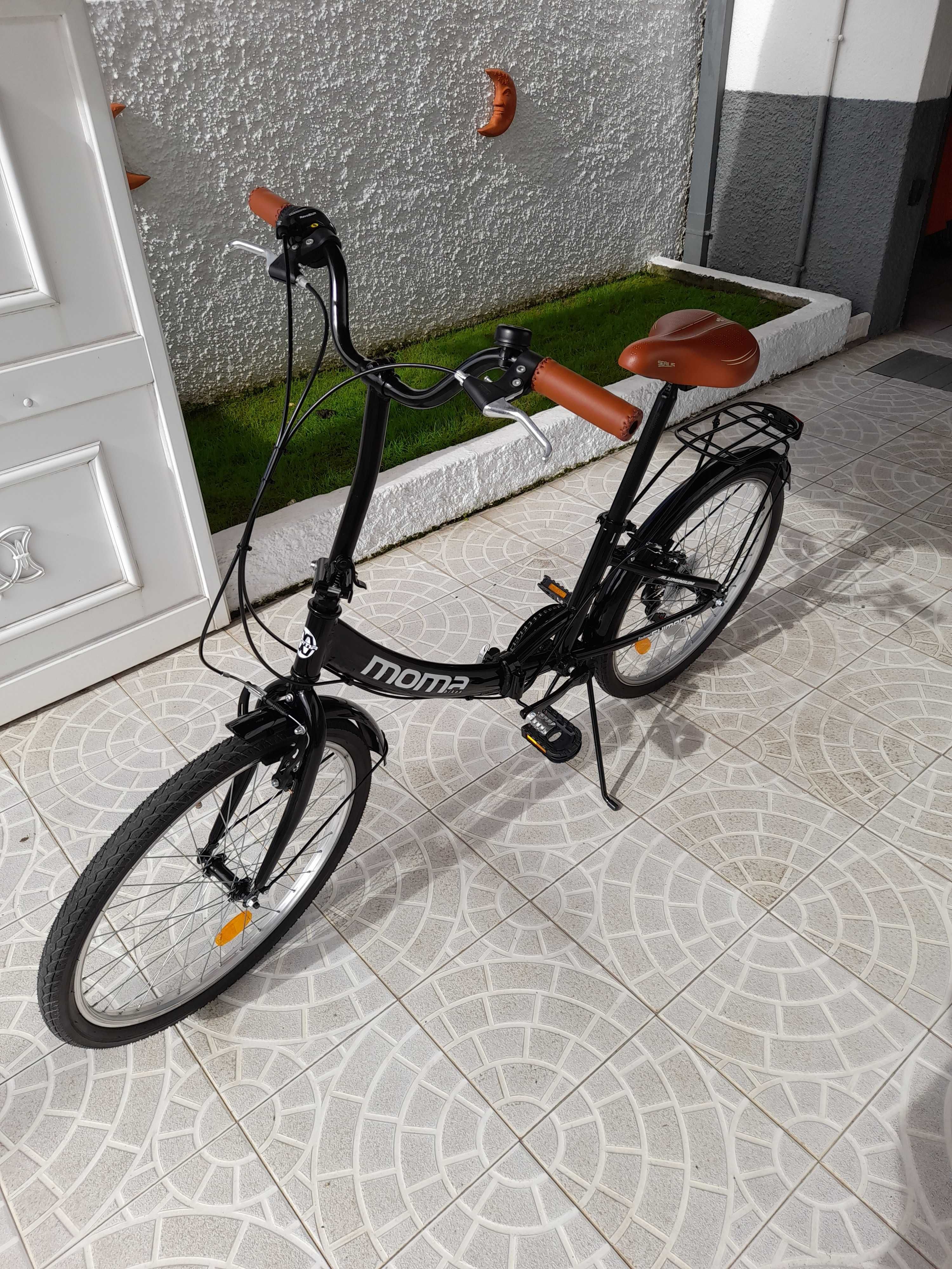 Vende – se bicicleta dobrável da marca Moma, em estado de novo,