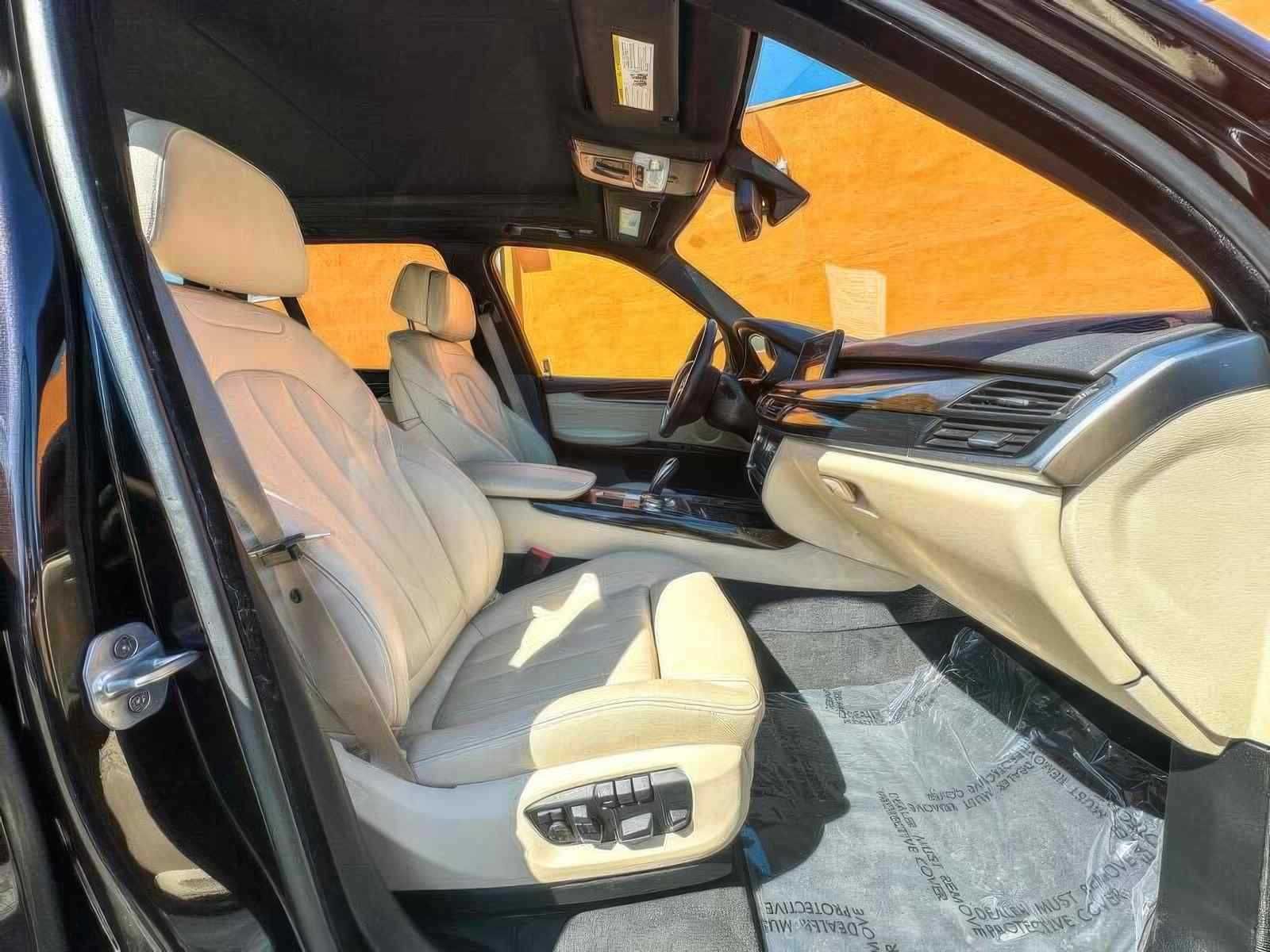 2017    BMW    X5