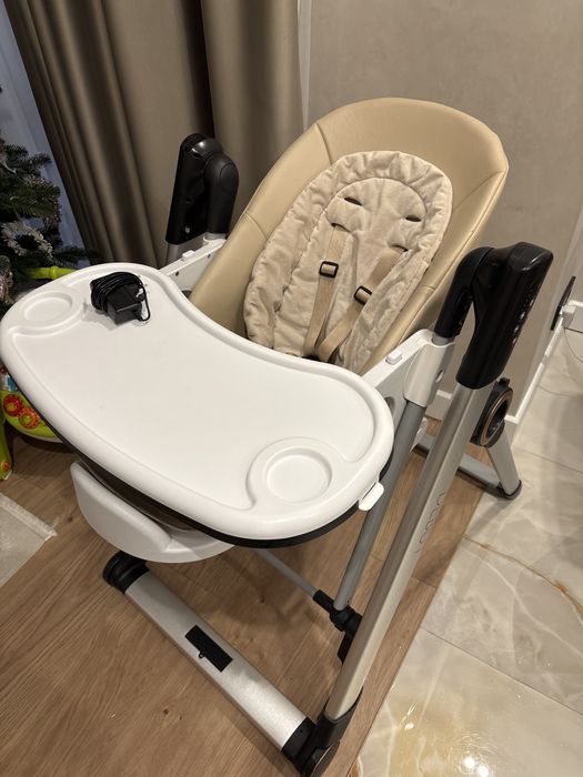 Крісло для годування Debut