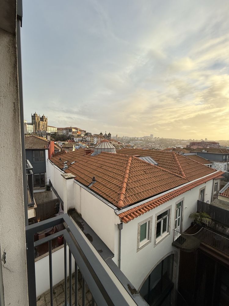 T1 na Rua das Flores