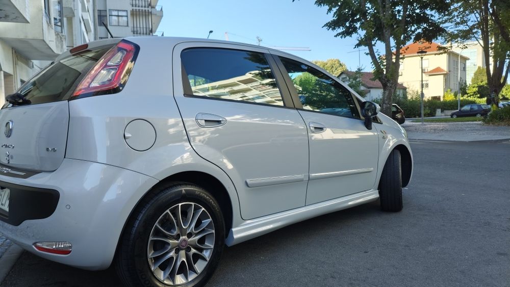 Fiat Punto Evo 1.3 Multijet full extras.