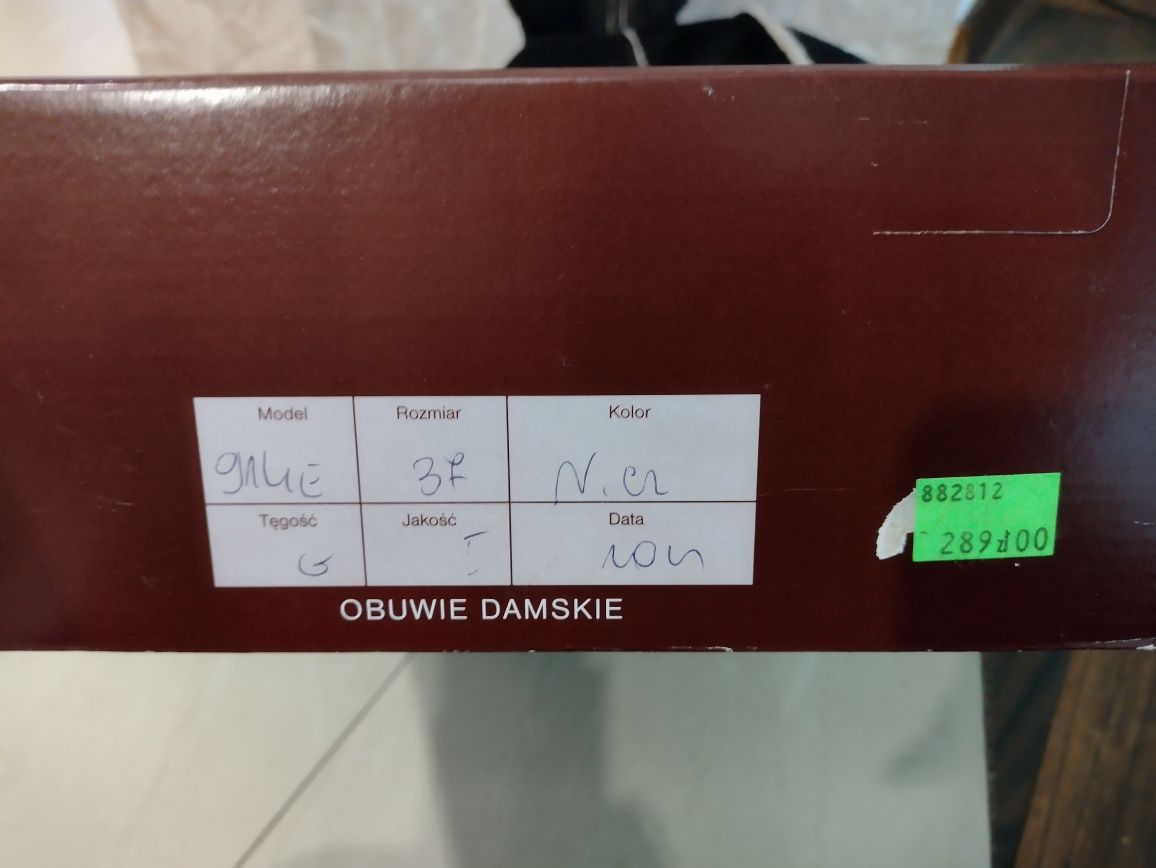 Czarne skórzane kozaki oficerki Lemar 37