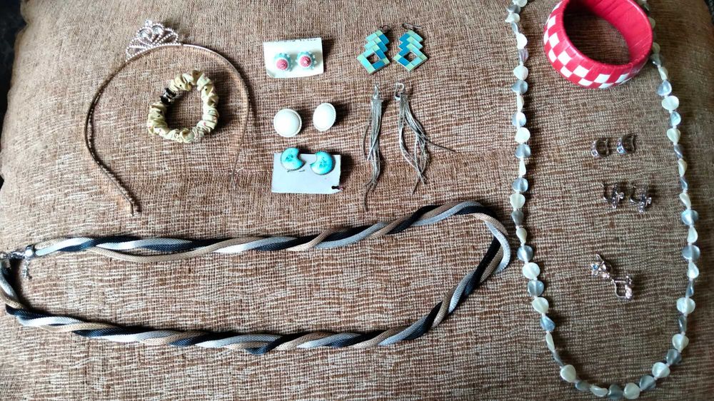 Біжутерія по мінімальній ціні