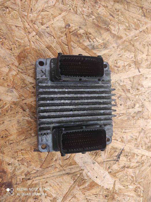 Sterownik komputer silnika Opel Astra Zafira 1.6 DLYU