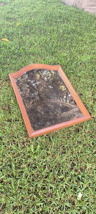 Mobiliário Quarto de casal vintage, cama, comoda com espelho e duas me