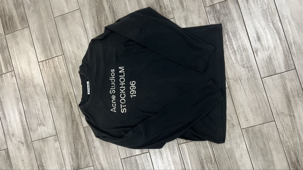 acne studious longsleeve