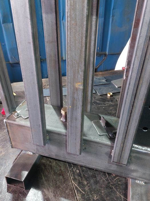 Продам печь на отработке.