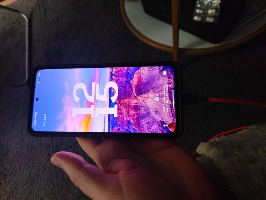 Poco F3 6/128GB Android 15 Pixel Os polecam