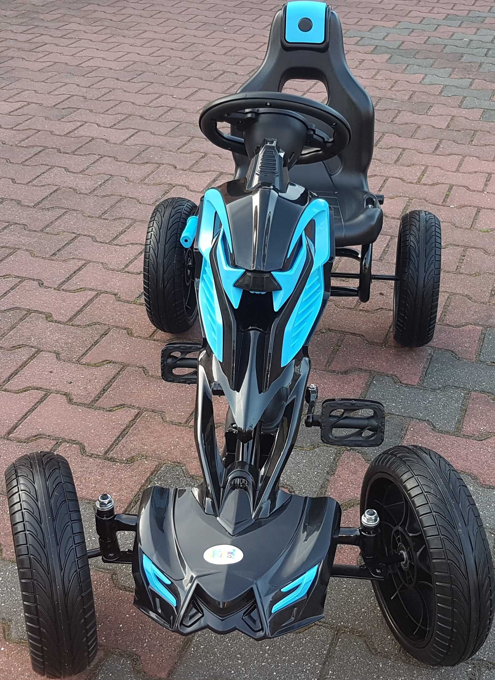 Gokart dla dziecka 5-12 lat na pedały cztery koła duży nie użyty