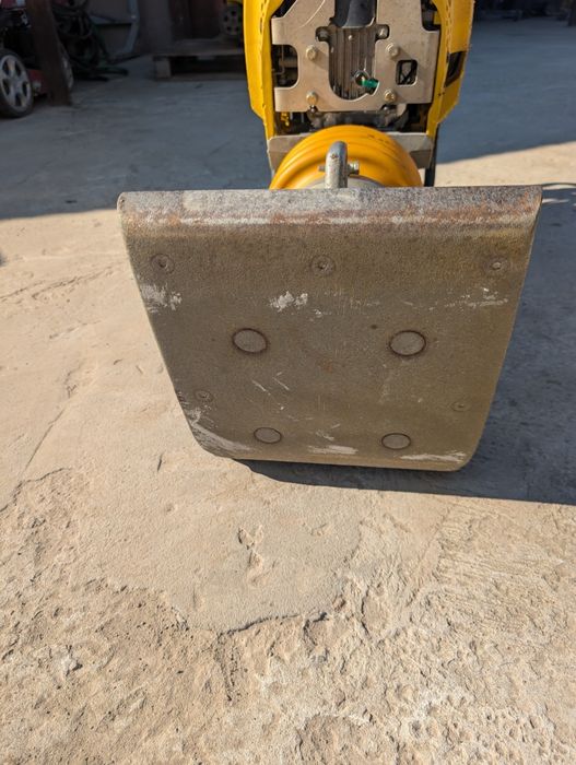 Вібронога Bomag BT65G Вибротамбовка Вибронога Вібролапа