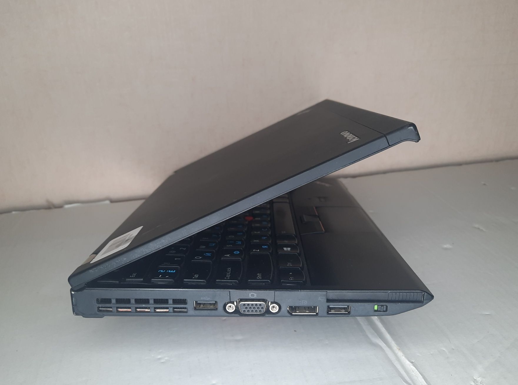 Lenovo ThinkPad X220/ 4 Gb/ i3-2350M/ SSD 256 Гб/ БатареяРобоча