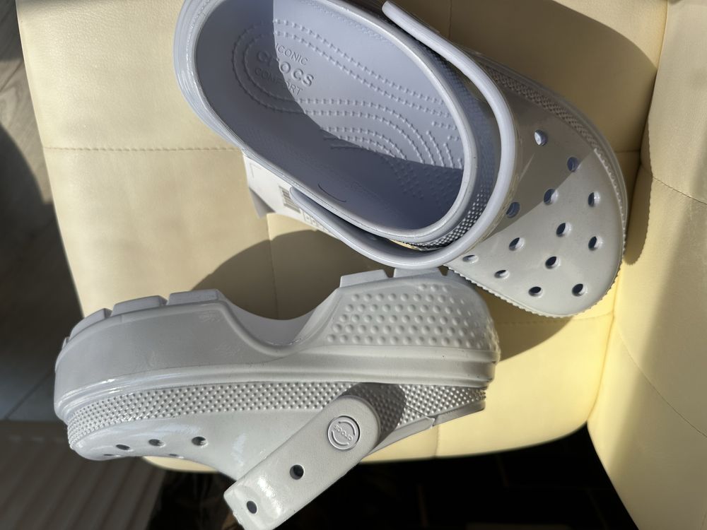 Crocs Stomp High Shine Clog. W7 . Оригинал