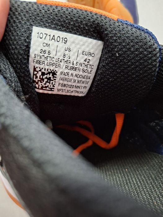 Кроссовки ASICS Upcourt 3