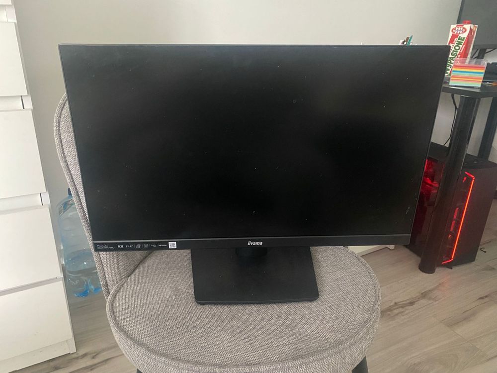 Monitor IIYAMA 24 cale