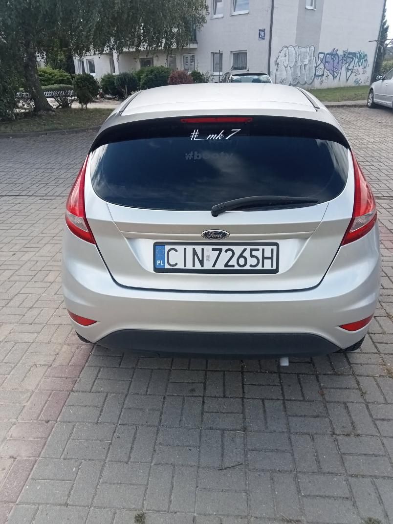 Sprzedam Forta Fiestę MK7