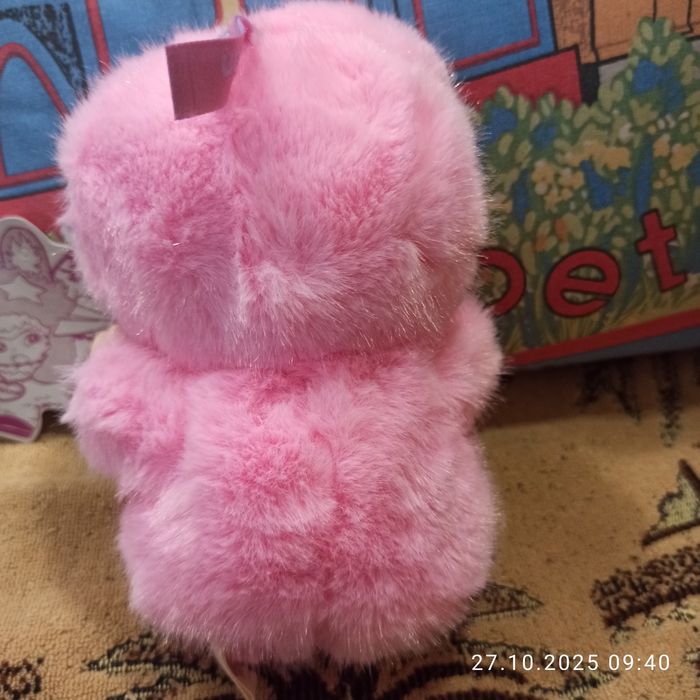 Фигурка брелок м'яка wakyky Вакуку сидяча сезон 1, 15 см рожева. Нова