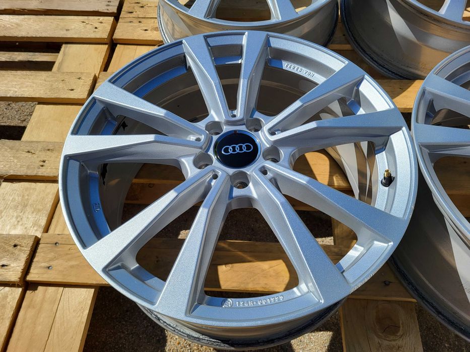 [888] Felgi aluminiowe 19 Cali 5x112 8J ET45 Audi VW Mercedes Skoda