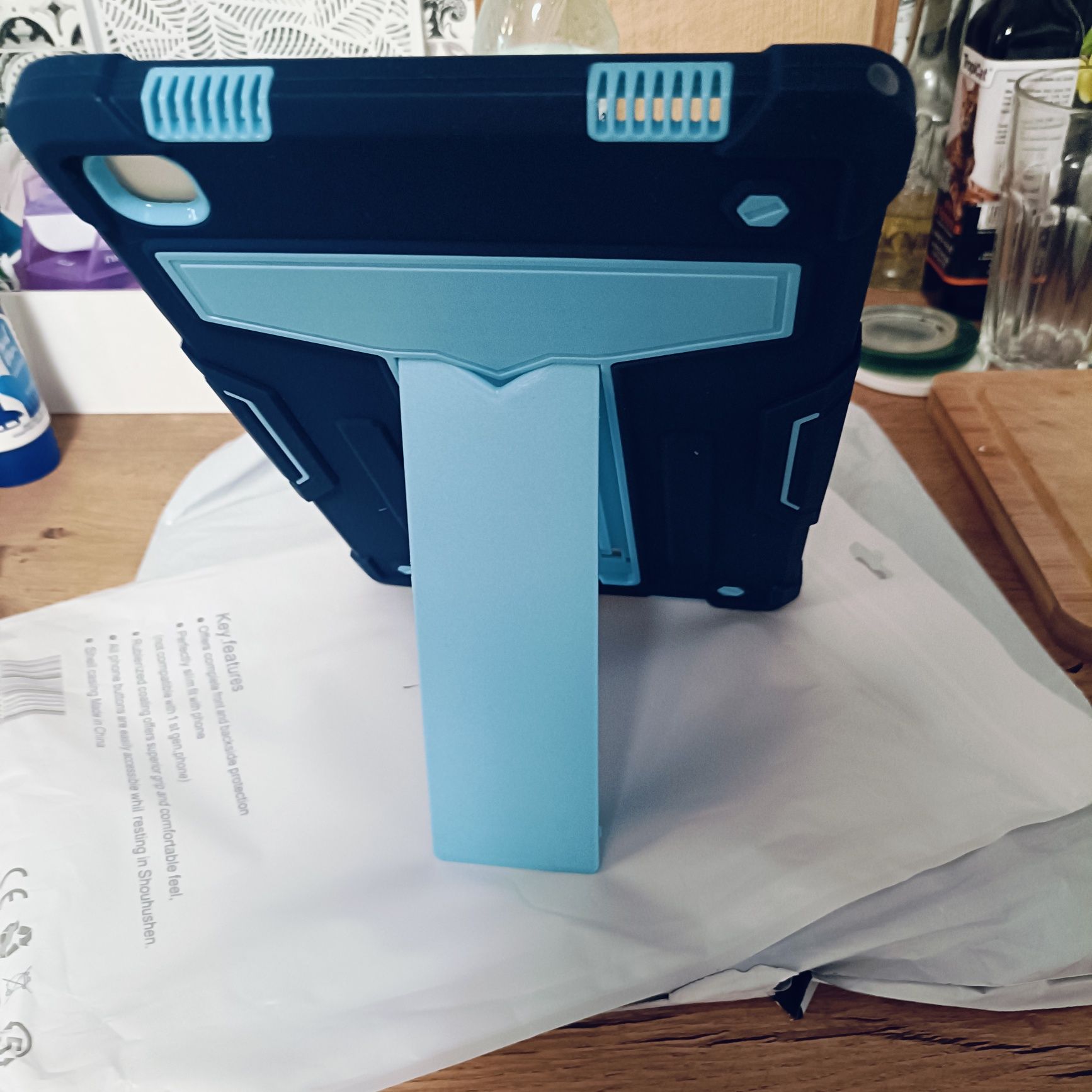 Nowe etui do tabletów A7 10.4/ T505