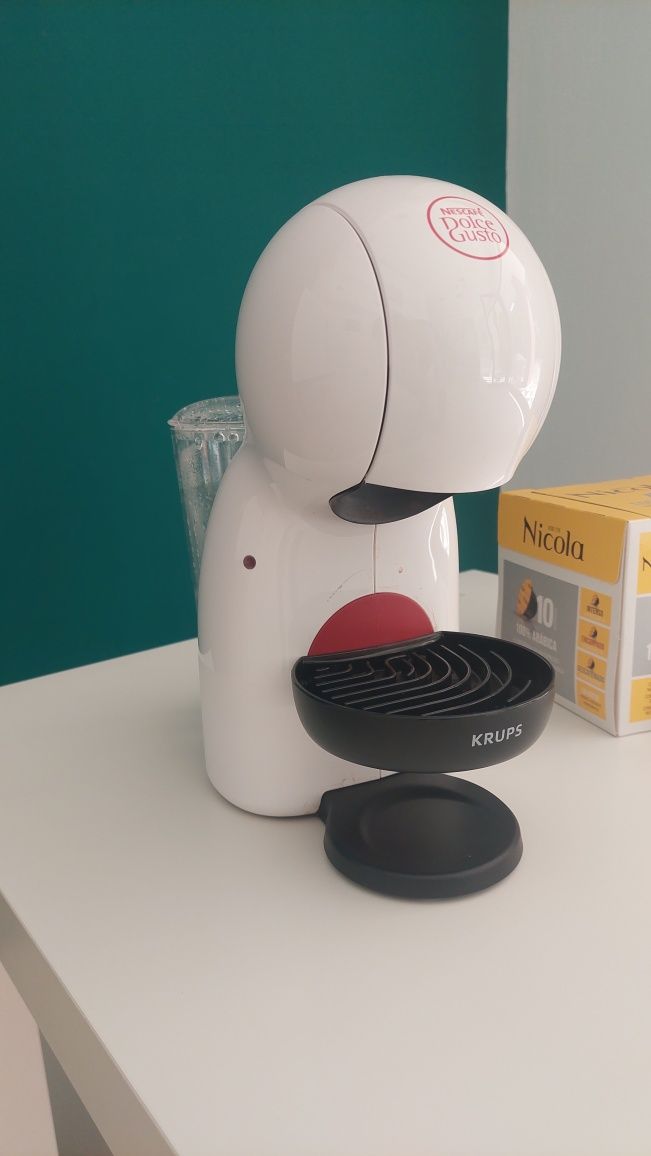 Máquina café Dolce Gusto