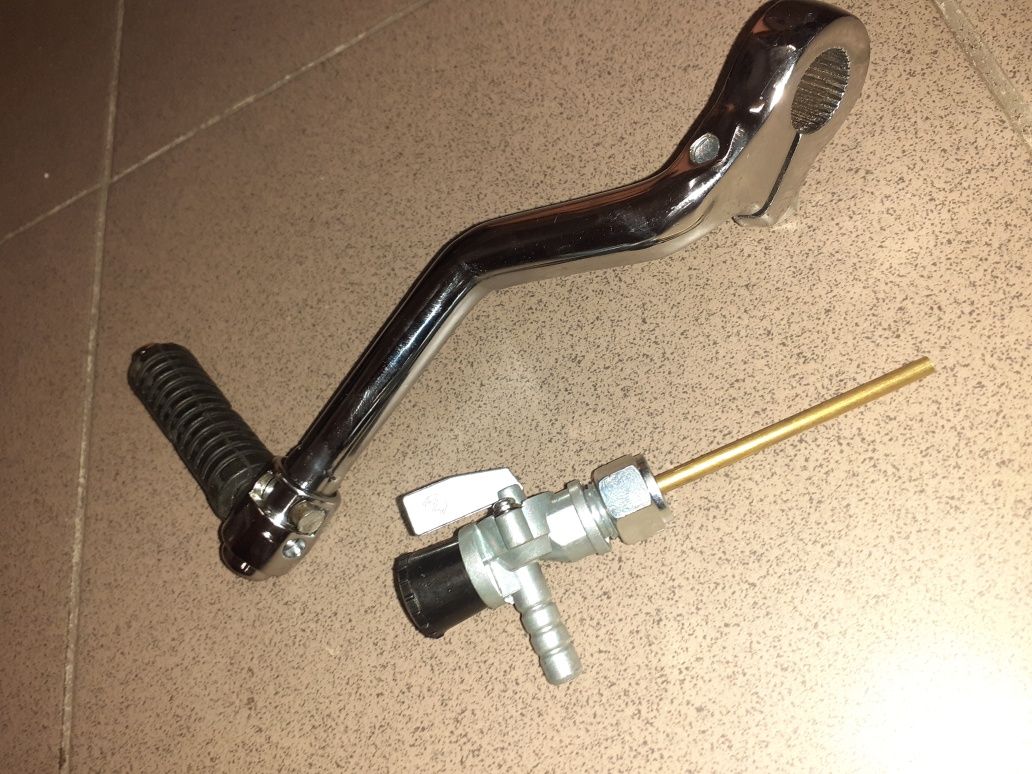 Nowy kpl że kopniak starter+kranik zbiornika baku wsk 125 175 pl