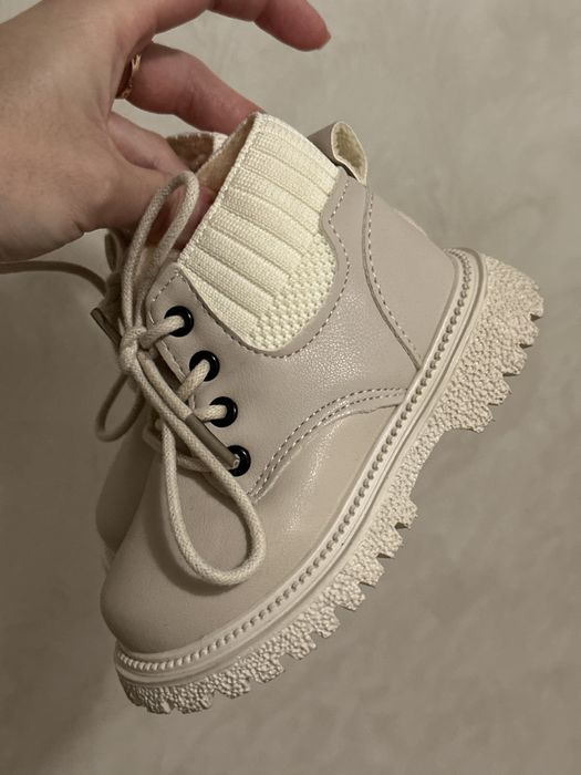 Зимові черевички для дівчинки 20 розмір