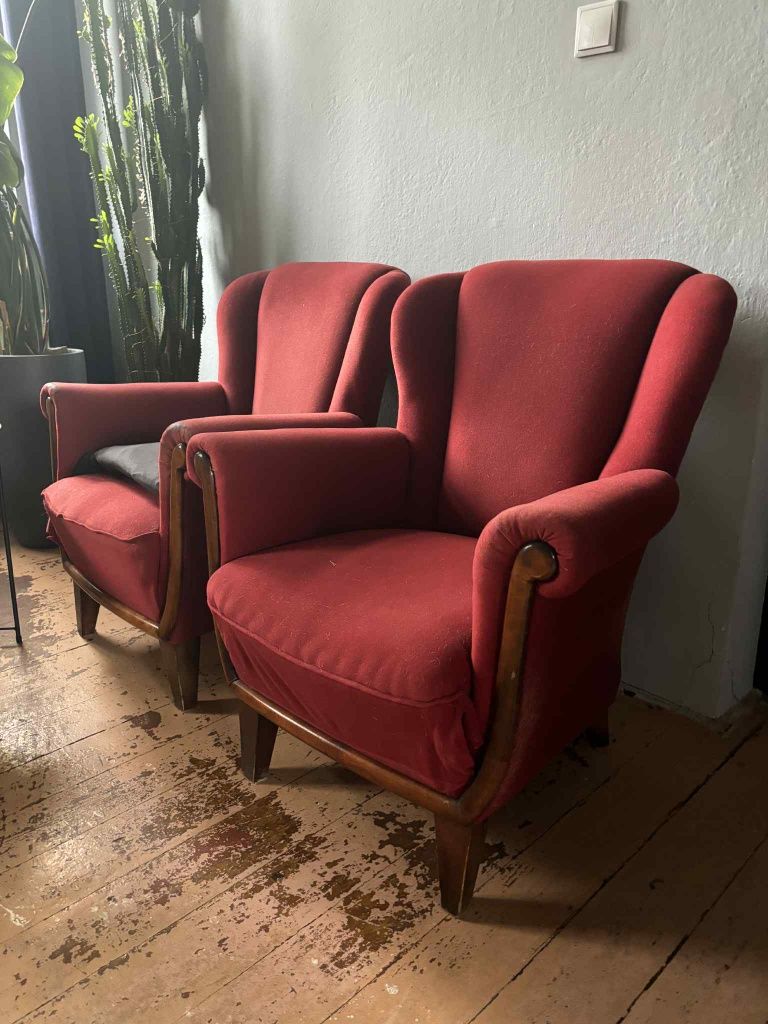 Fotele vintage do renowacji – solidne, ciężkie