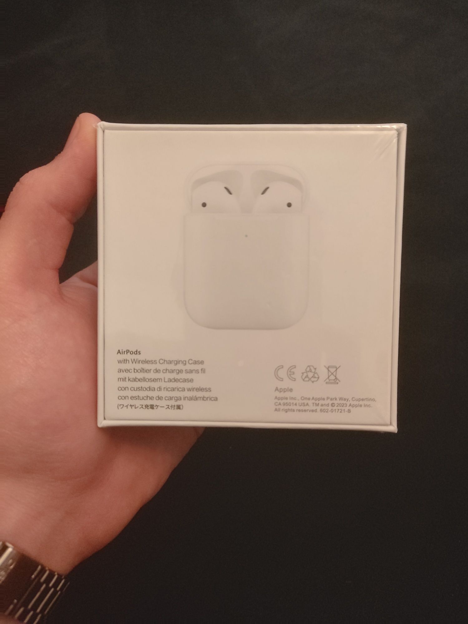 AirPods 2 zapakowane