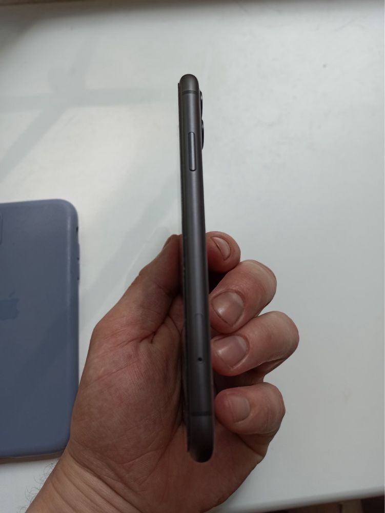 iPhone11 з гарантією