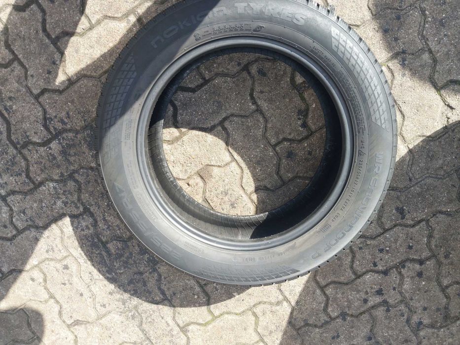 Opony komplet 225/55/17 nokian