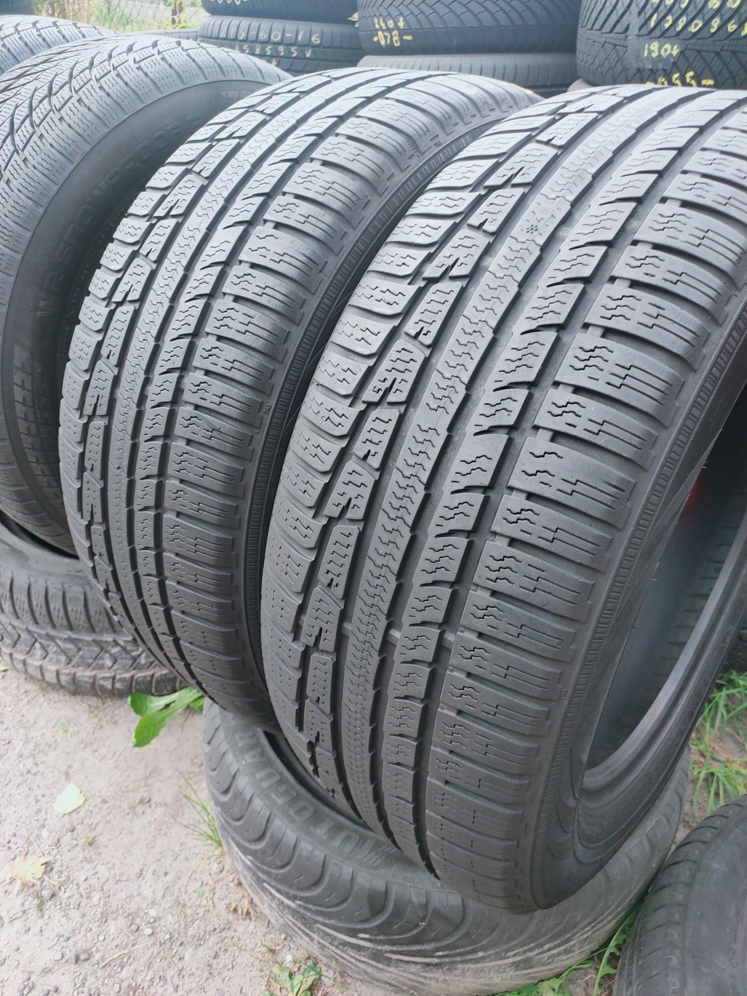 235/55r17 Nokian WR A3 2014r 5,8mm