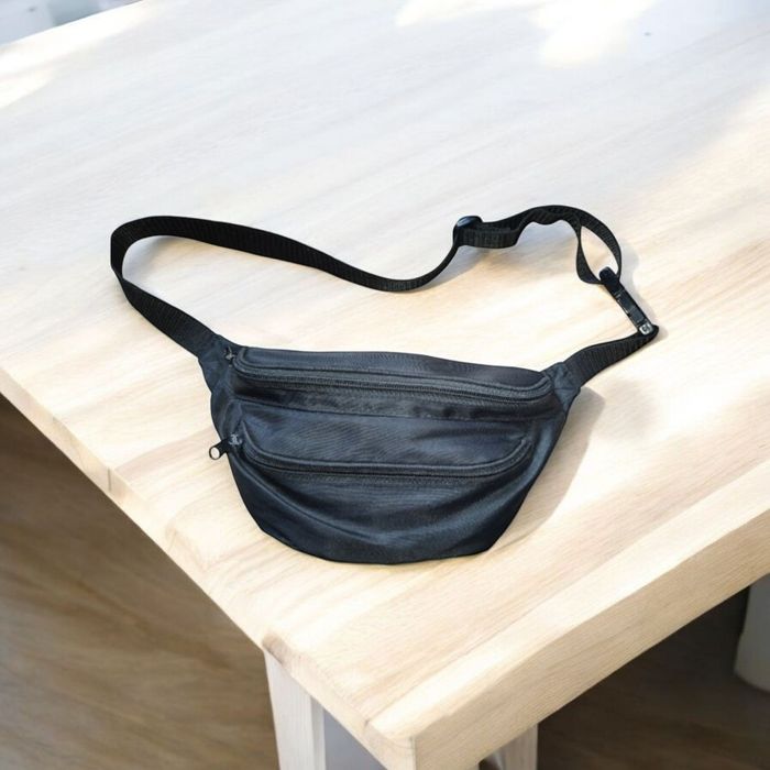 Czarna sportowa nowa saszetka 3komory na zamek nerka saszetka biodrowa