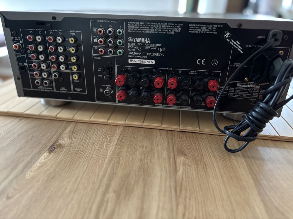 Yamaha amplituner RX-V440RDS