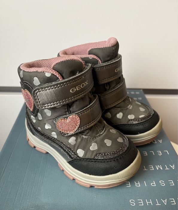 Черевики/чоботи Geox для дівчинки 22р.
