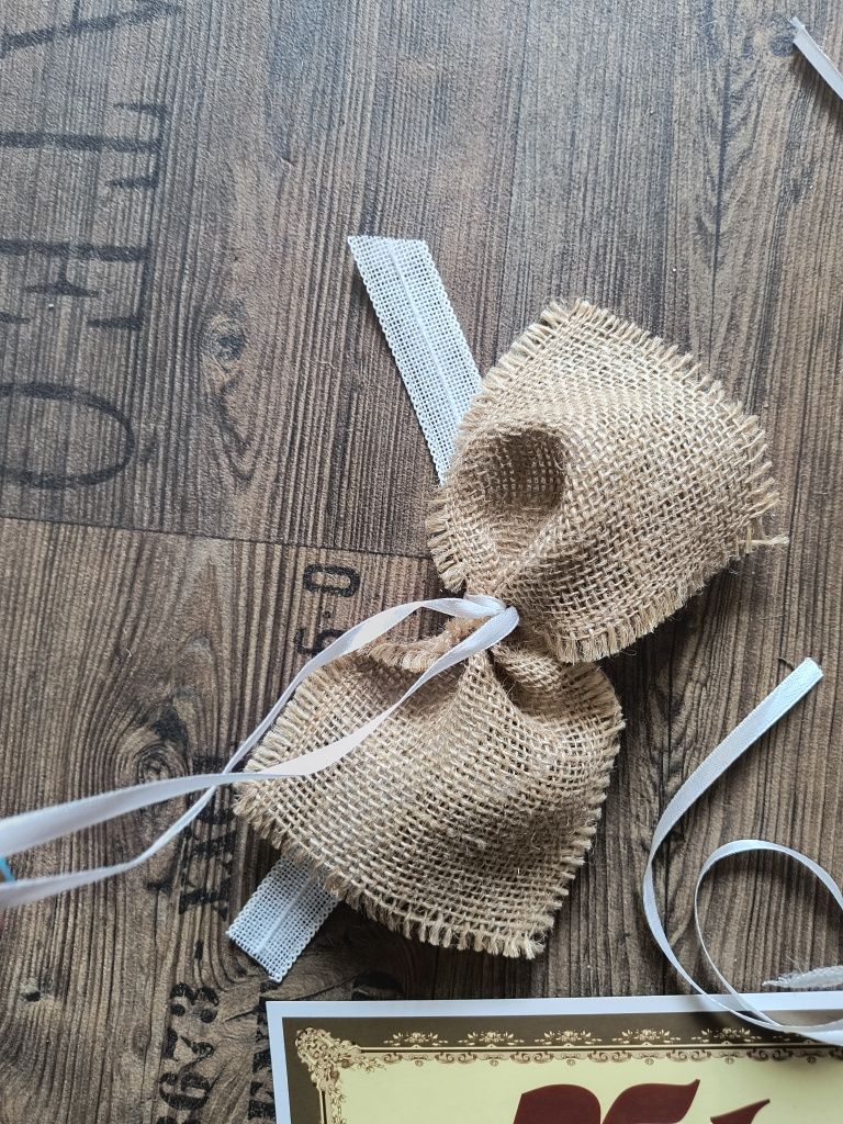 Dekoracja do auta ślubnego klamki i tablice