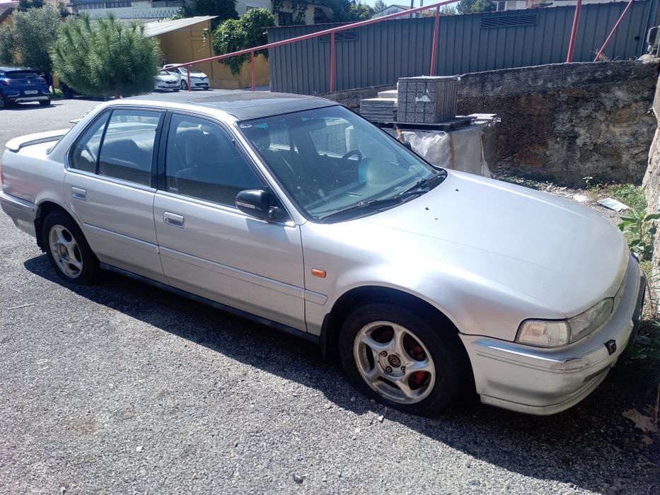 Vendo 2 Hondas Accord 2.2i 4ws 
Leia a discrição